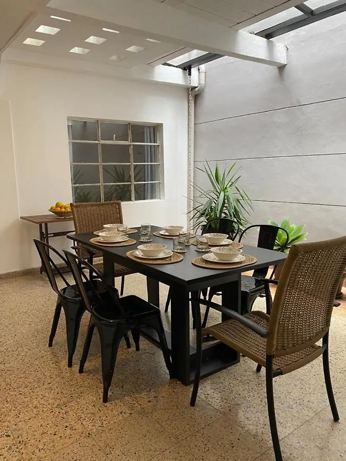 Botero Casa, Amplia Y Comoda Medellín Appartement